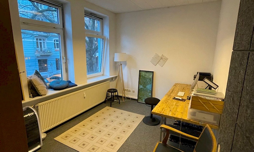 Lagerraum / Büro in Bahrenfeld - Daimlerstraße